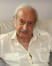 Agah Özgüç