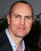 Arnold Vosloo