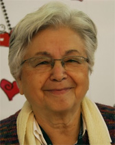 Ayla Çınaroğlu