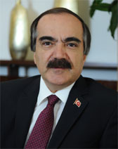 Hüseyin Avni Coş