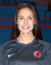 İrem Yaman