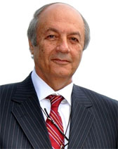 Tuncay Özilhan