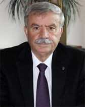 Vahap Küçük