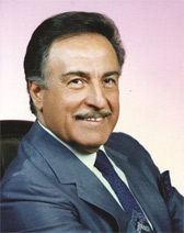 Yaşar Özel